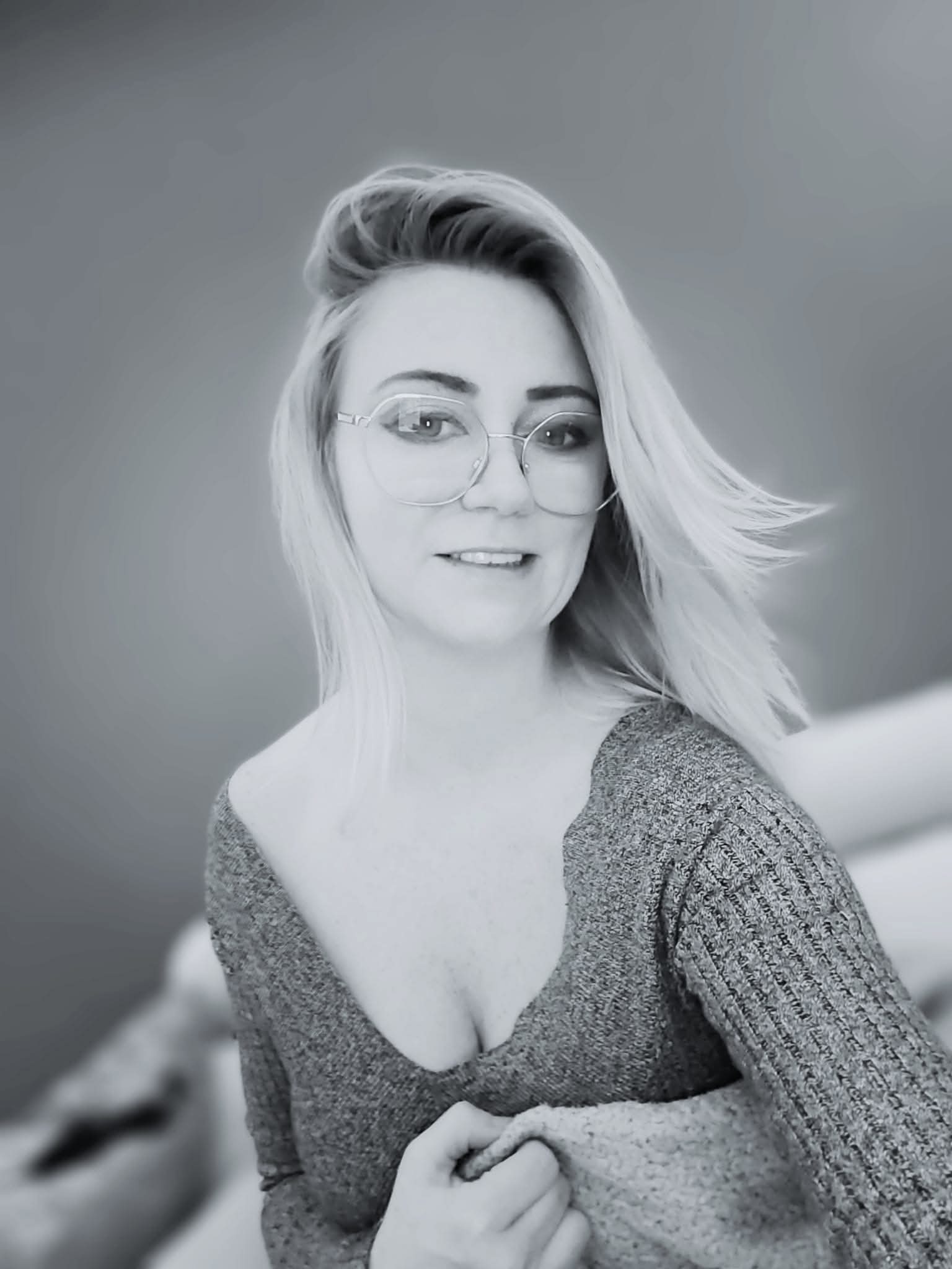 Busty Polish Blonde milf Marta — 13