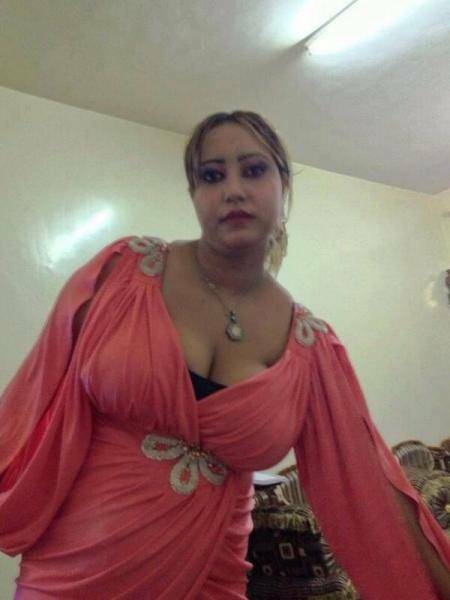BBW wife from Yemen — 41