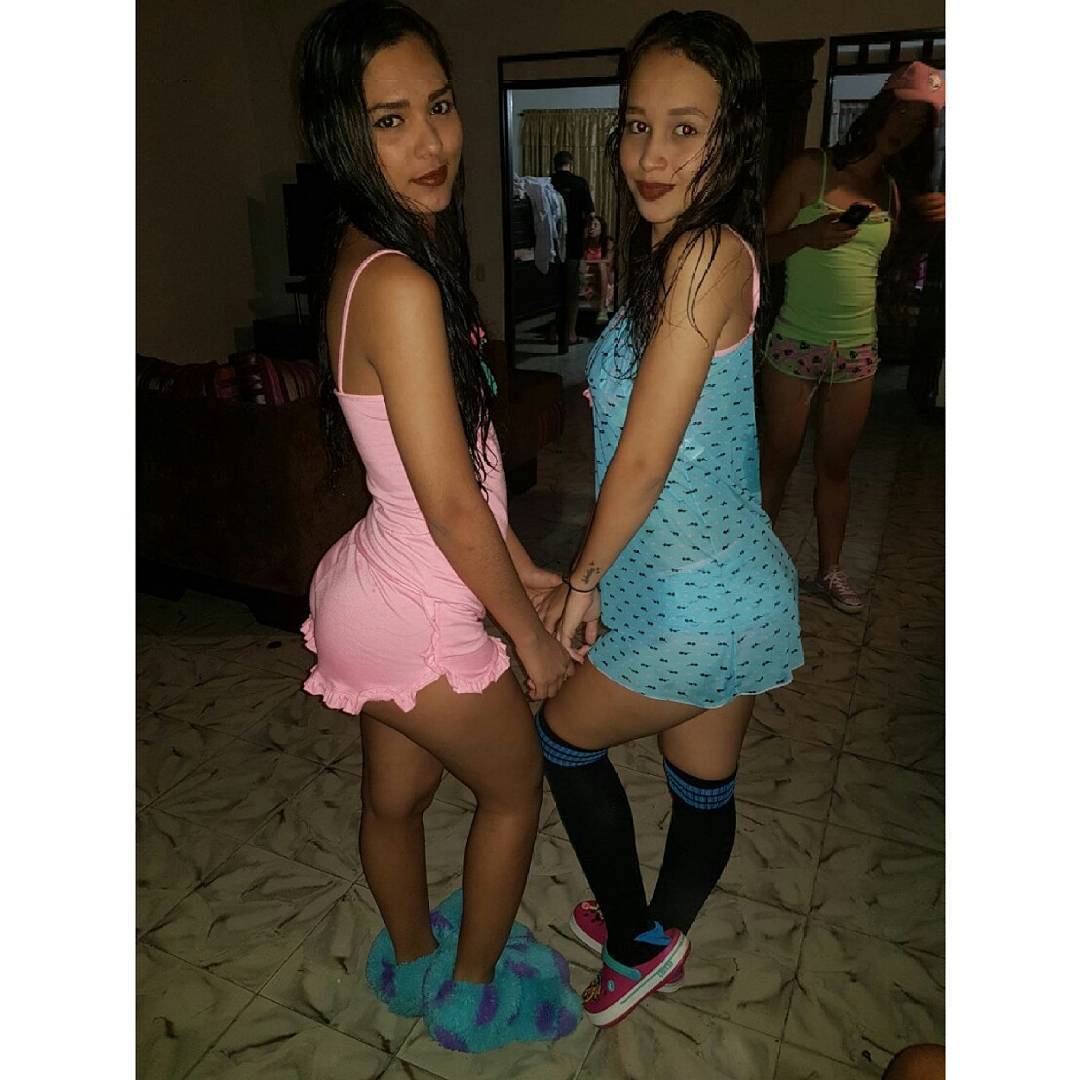Amigas Colombianas — 9