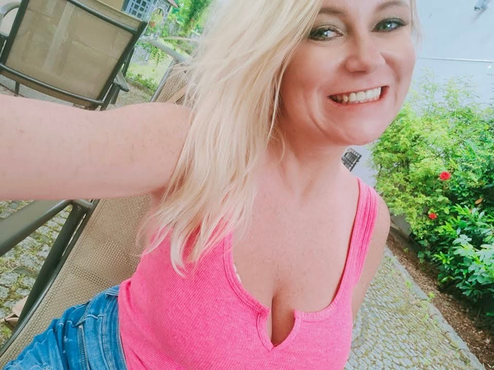 Busty Polish Blonde milf Marta — 18