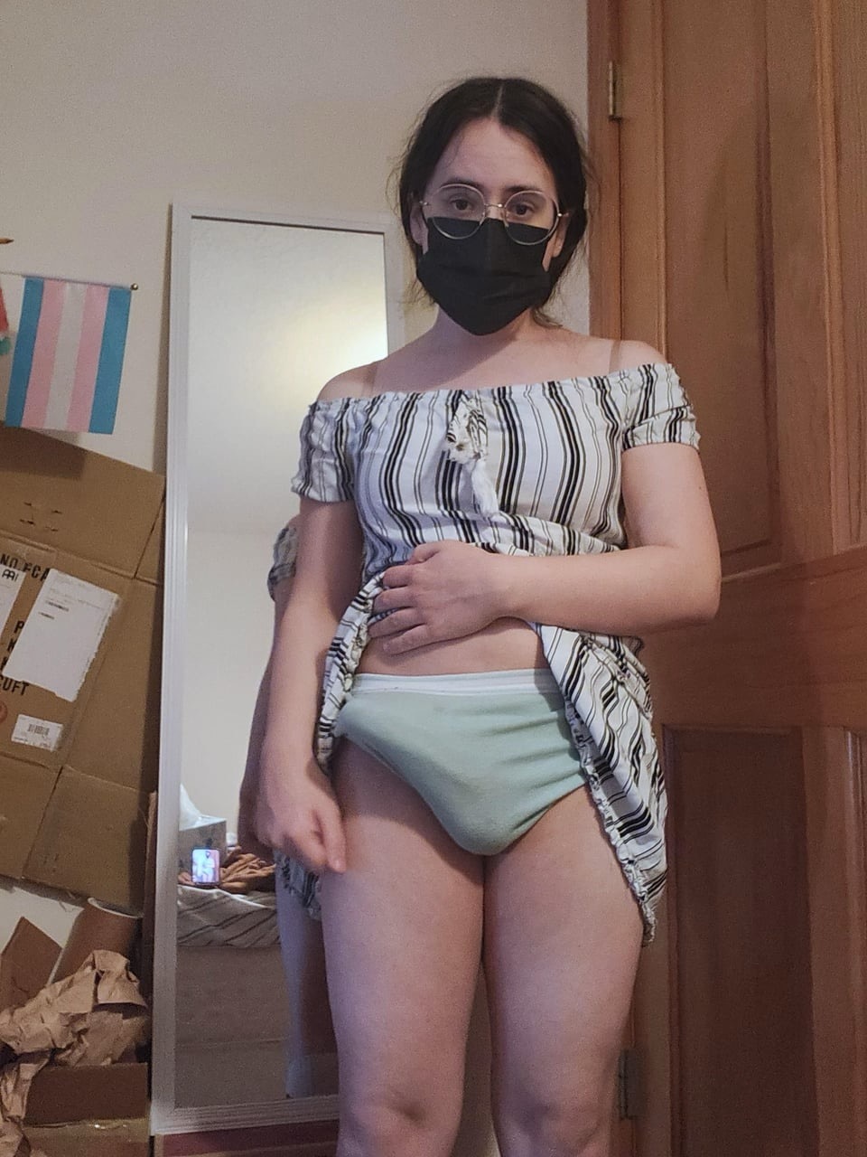 Big Cock Shemale Bulges — 21