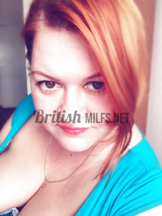 Fat arsed redhead british milf - bbw ginger mature — 9